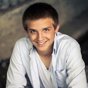 Meet your Posher, Brady